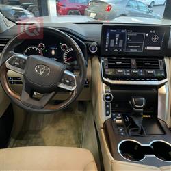 تويوتا لاندكروزر